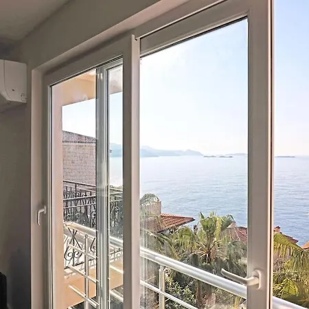 Muhtesem Meis Adasi Manzarali Dubleks * Kaş